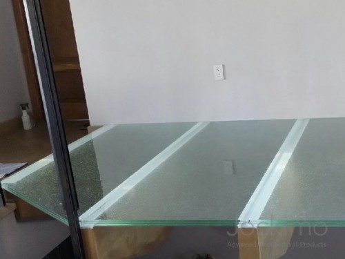 Tahoe Residence glass floor